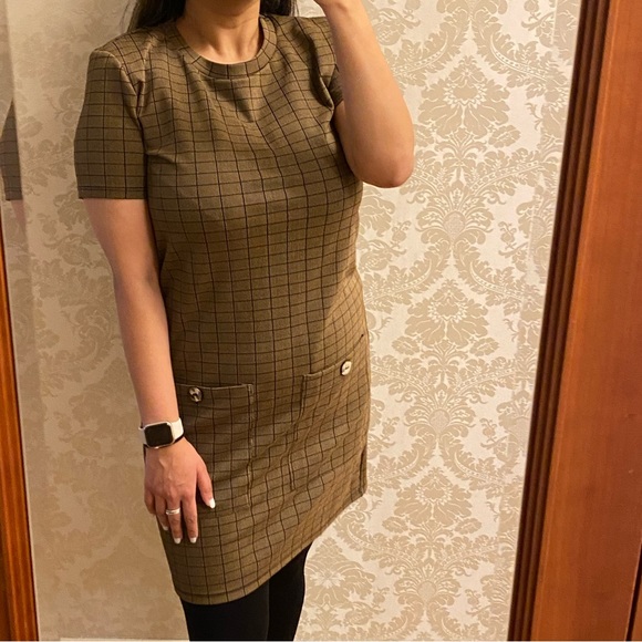 Zara Trafaluc Dress with 2 front pockets - Picture 6 of 6